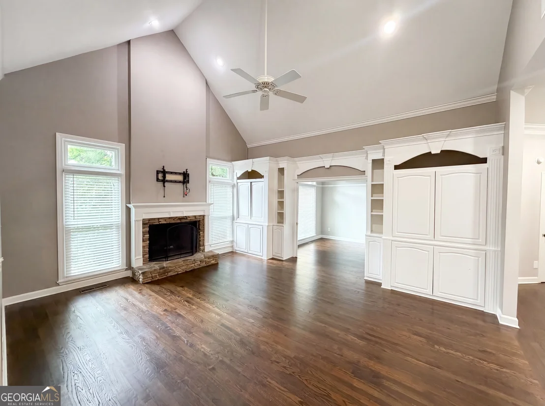 Photo of 931 Sundew Drive