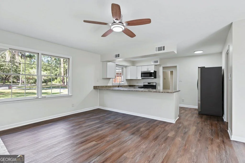 Photo of 607 Glenbrook Road