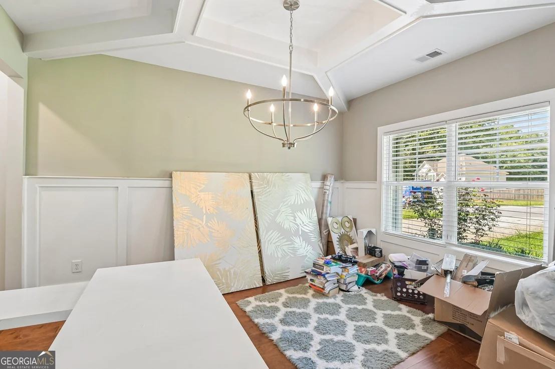 Photo of 512 Clinton Drive