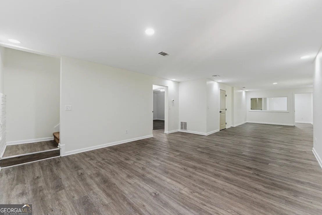 Photo of 2544 Carnes Road