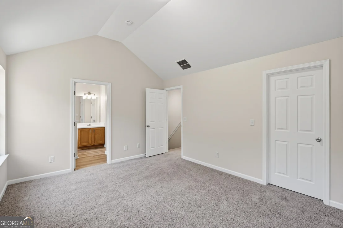 Photo of 6065 Hemperly Road