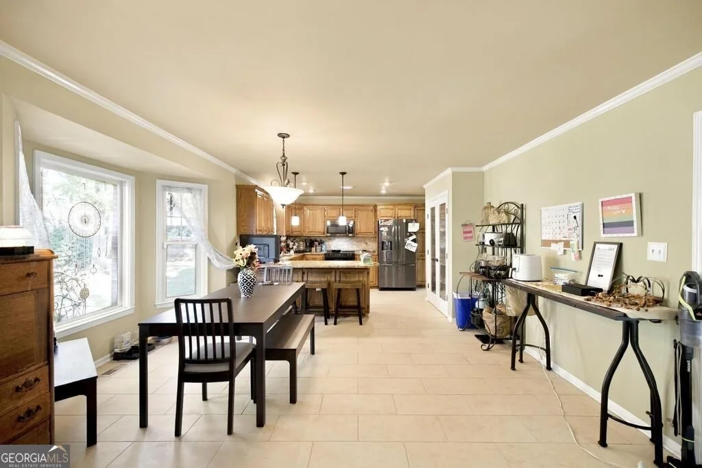 Photo of 396 Luton Pl
