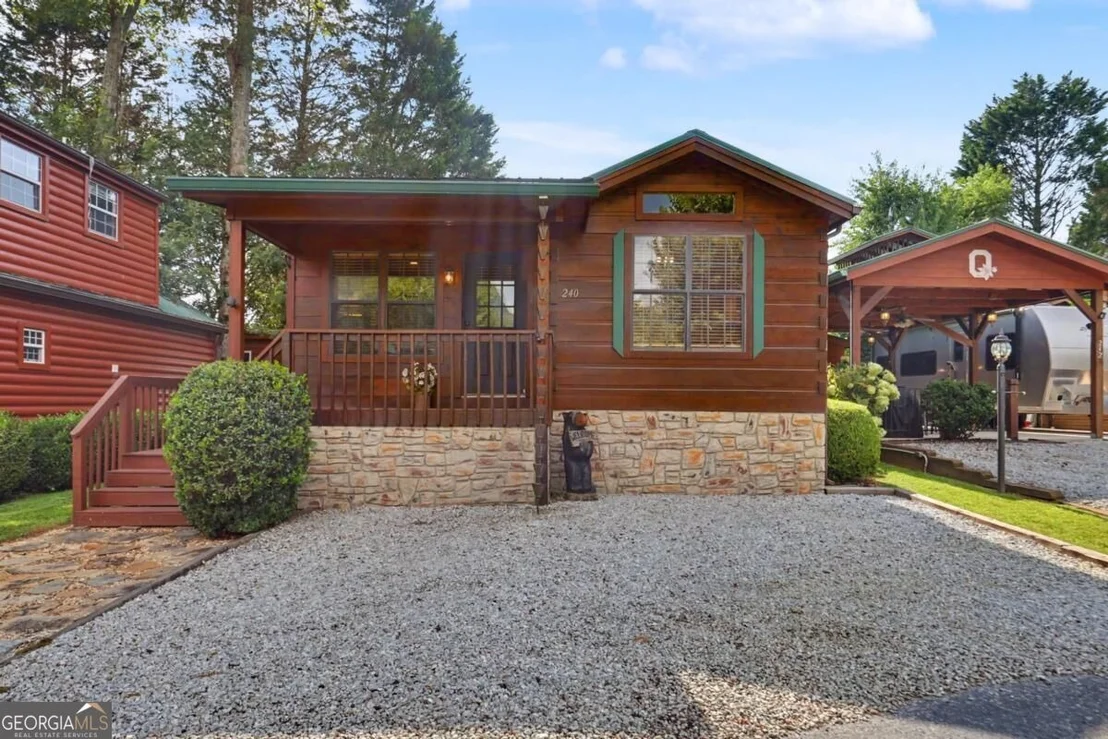 Photo of 240 River Vista Drive