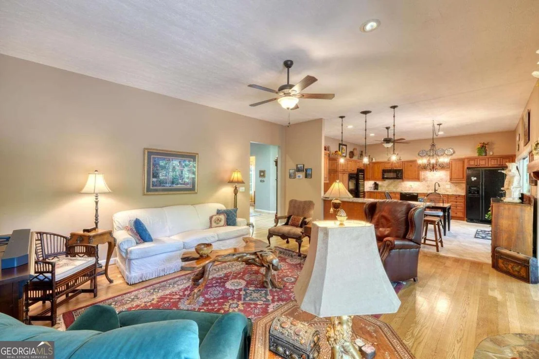 Photo of 198 Riverbend Drive