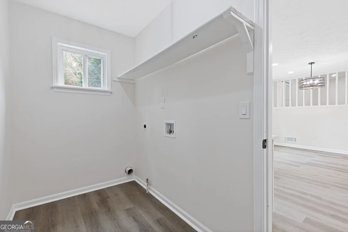 Photo of 5535 Wylake Drive