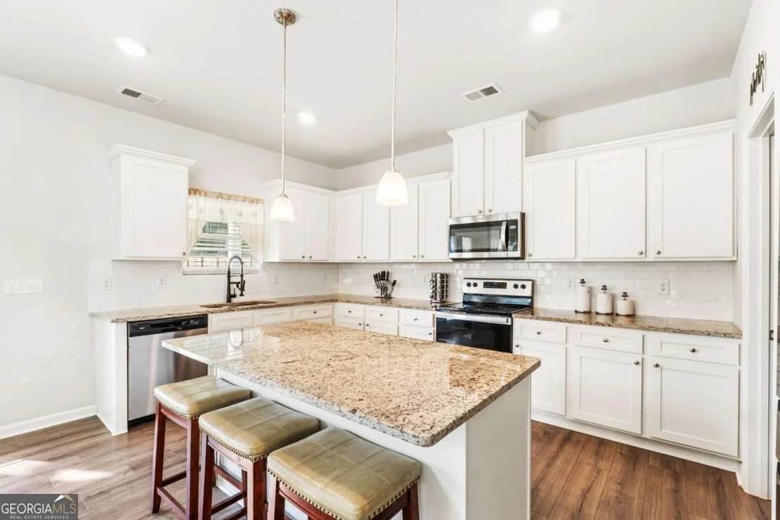 Photo of 1052 Longleaf Trace