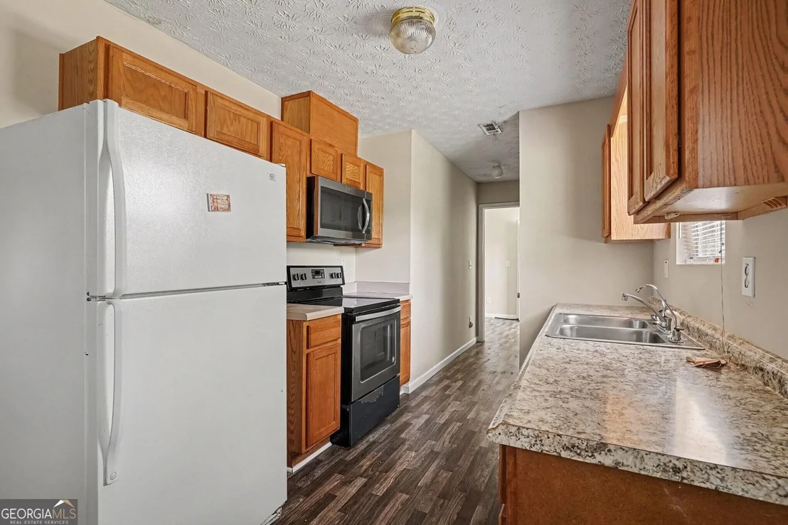 Photo of 616 Forest Hill Path