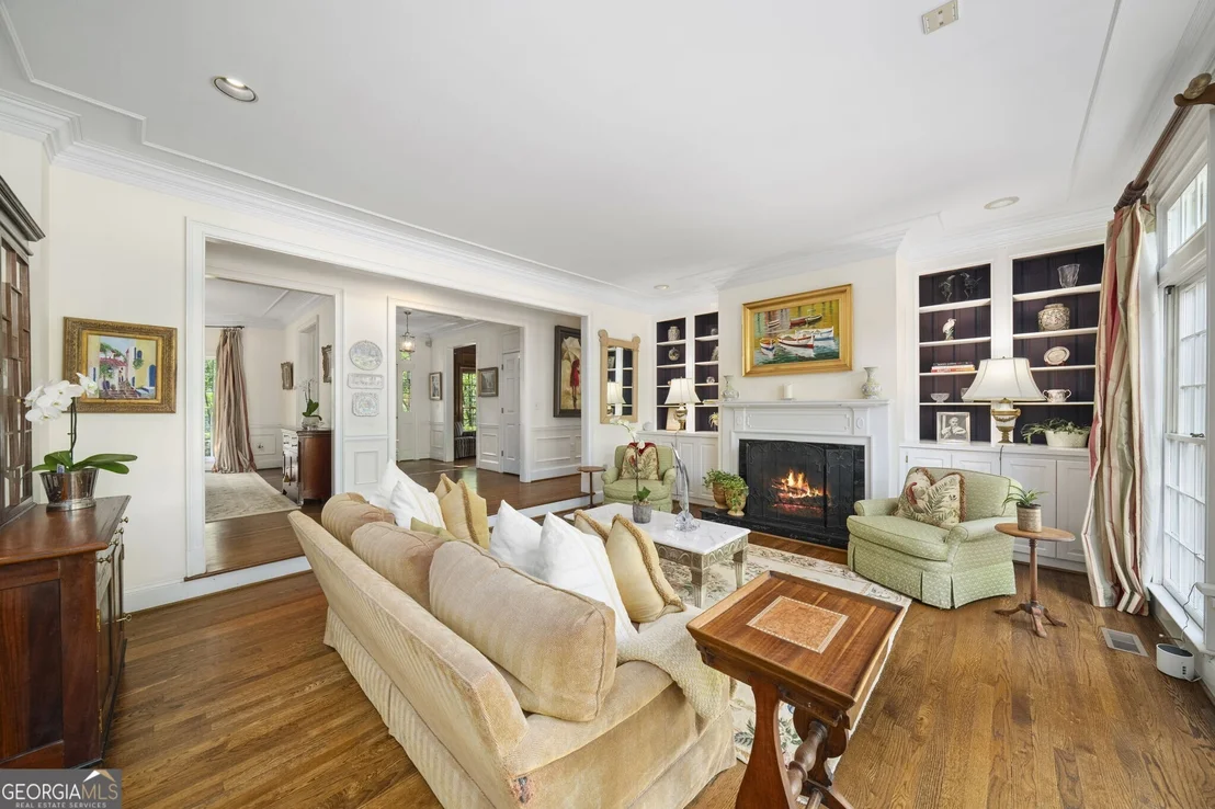 Photo of 9100 Huntcliff Trace
