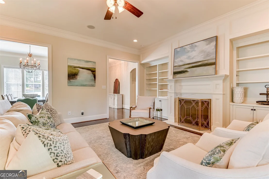 Photo of 1052 Emerald Place