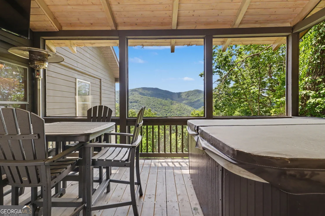 Photo of 2379 Ridgepole Drive