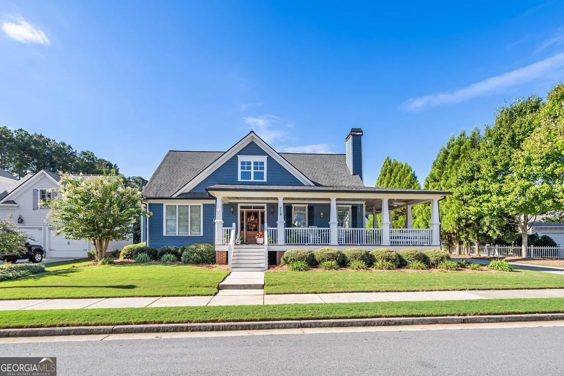 Photo of 719 Clubside Drive