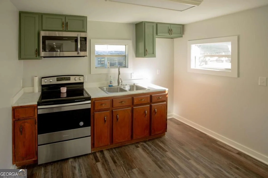 Photo of 945 Avenue E