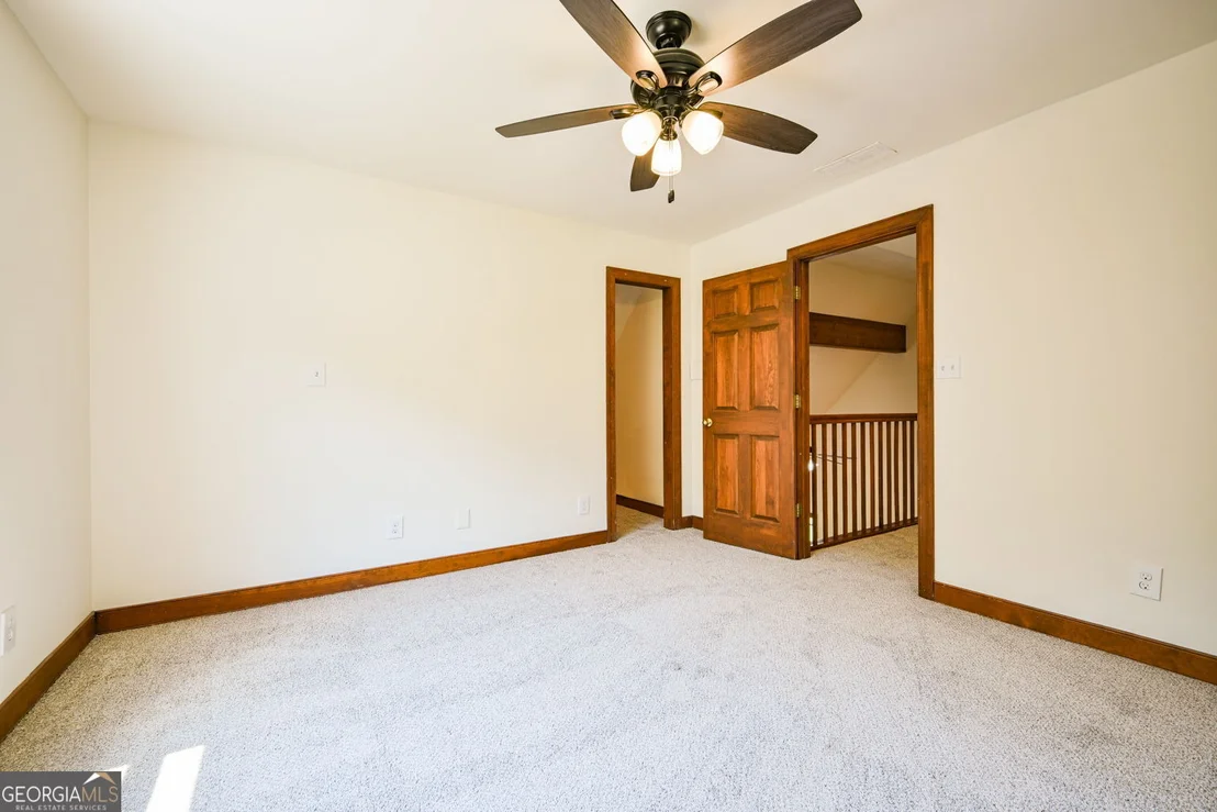 Photo of 160 River Lane