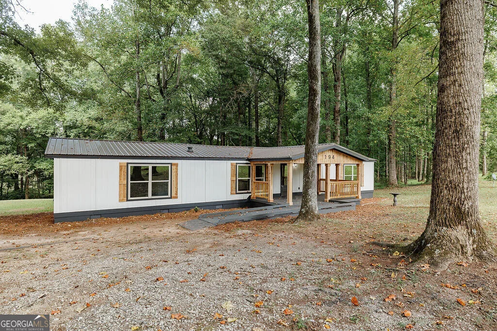 Photo of 194 Adams Road