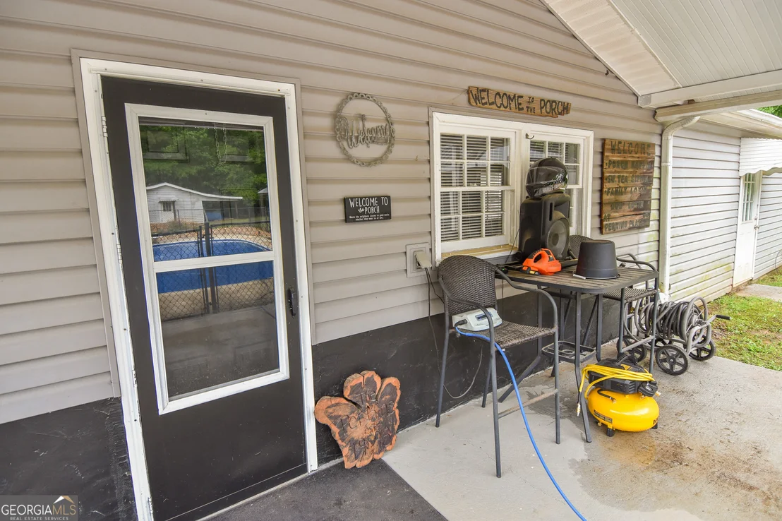 Photo of 1579 Van Buren Road