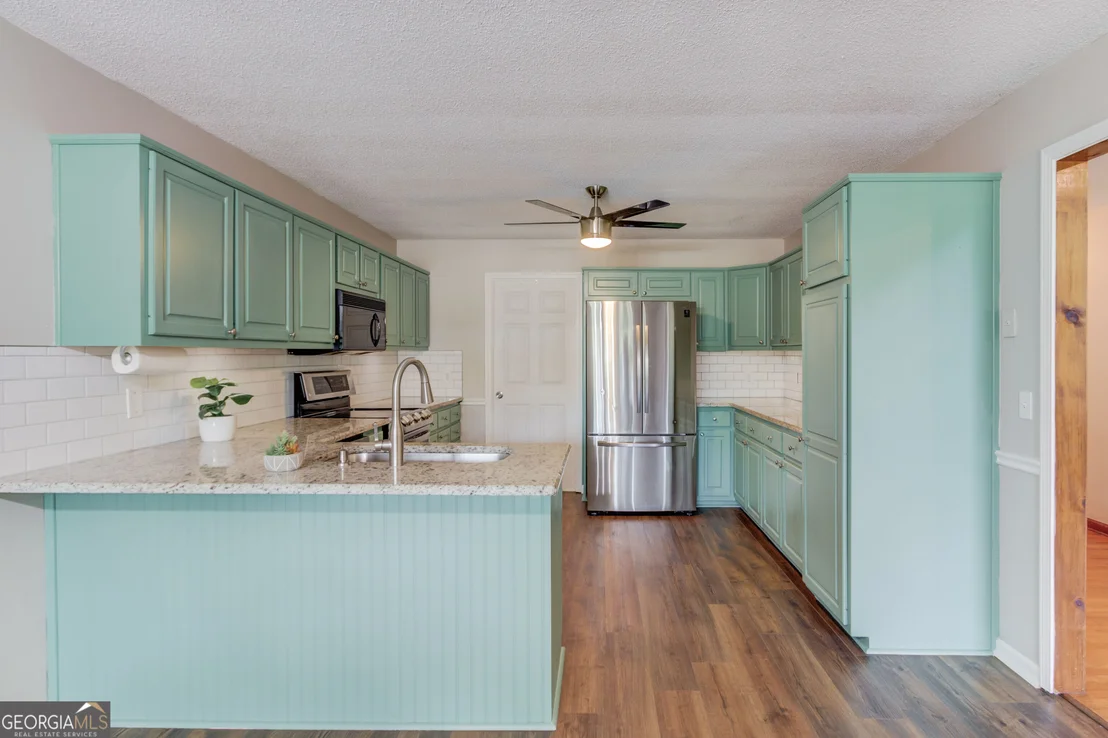 Photo of 2373 Whitney Road