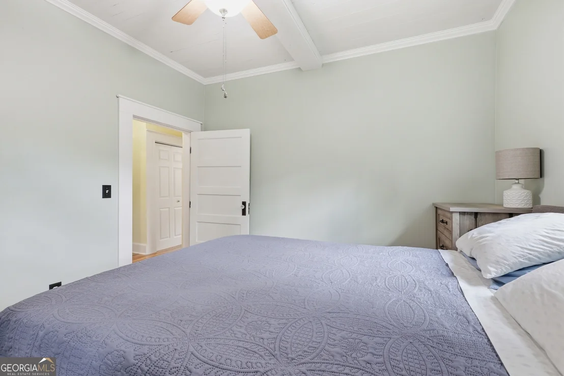 Photo of 407 Cedar Avenue
