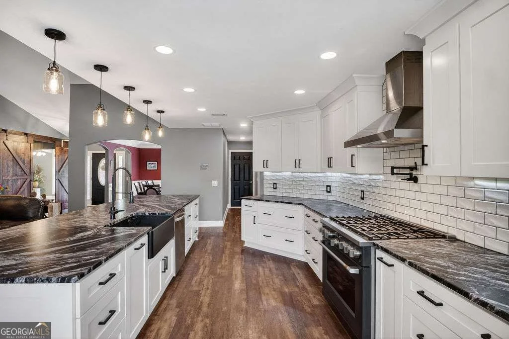 Photo of 1040 Sapphire Trail
