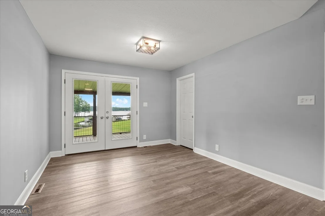 Photo of 605 County Road 462