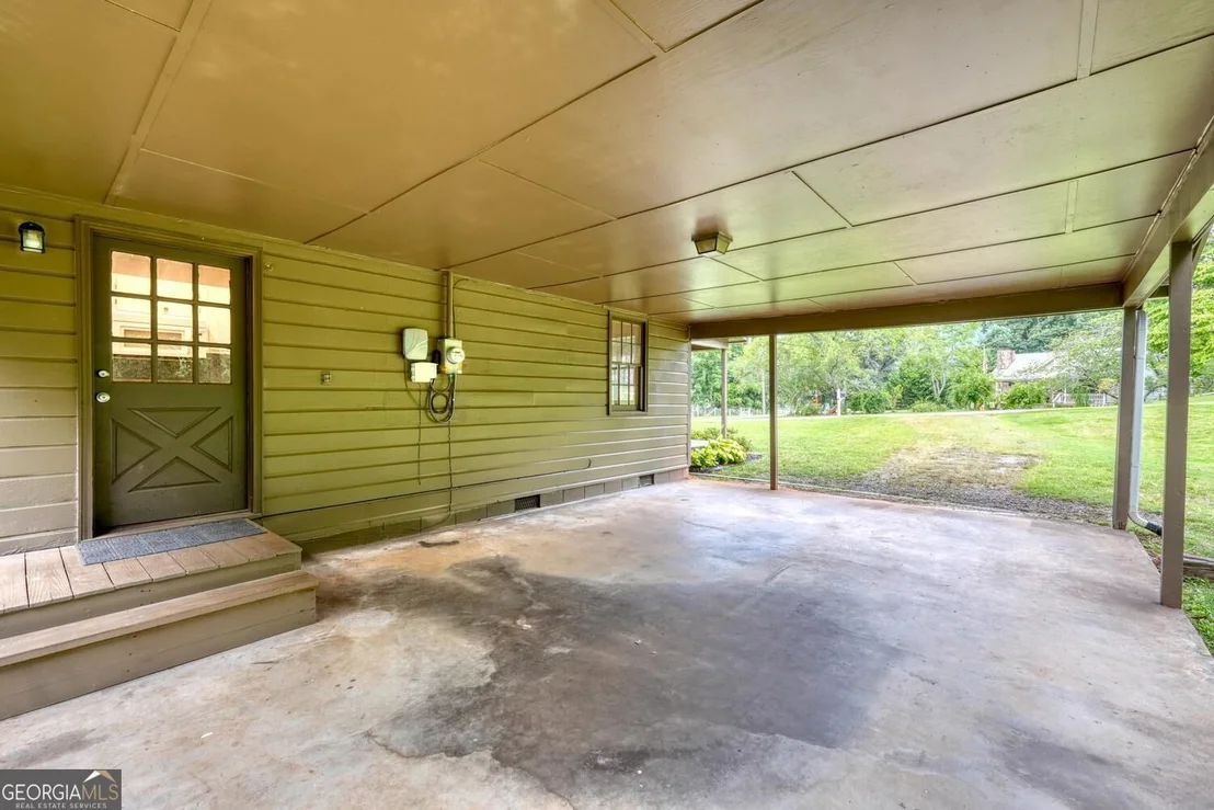 Photo of 723 Bugscuffle Road