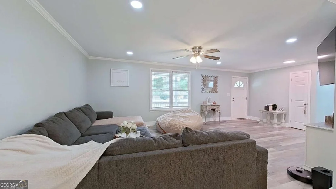 Photo of 1014 Robin Drive