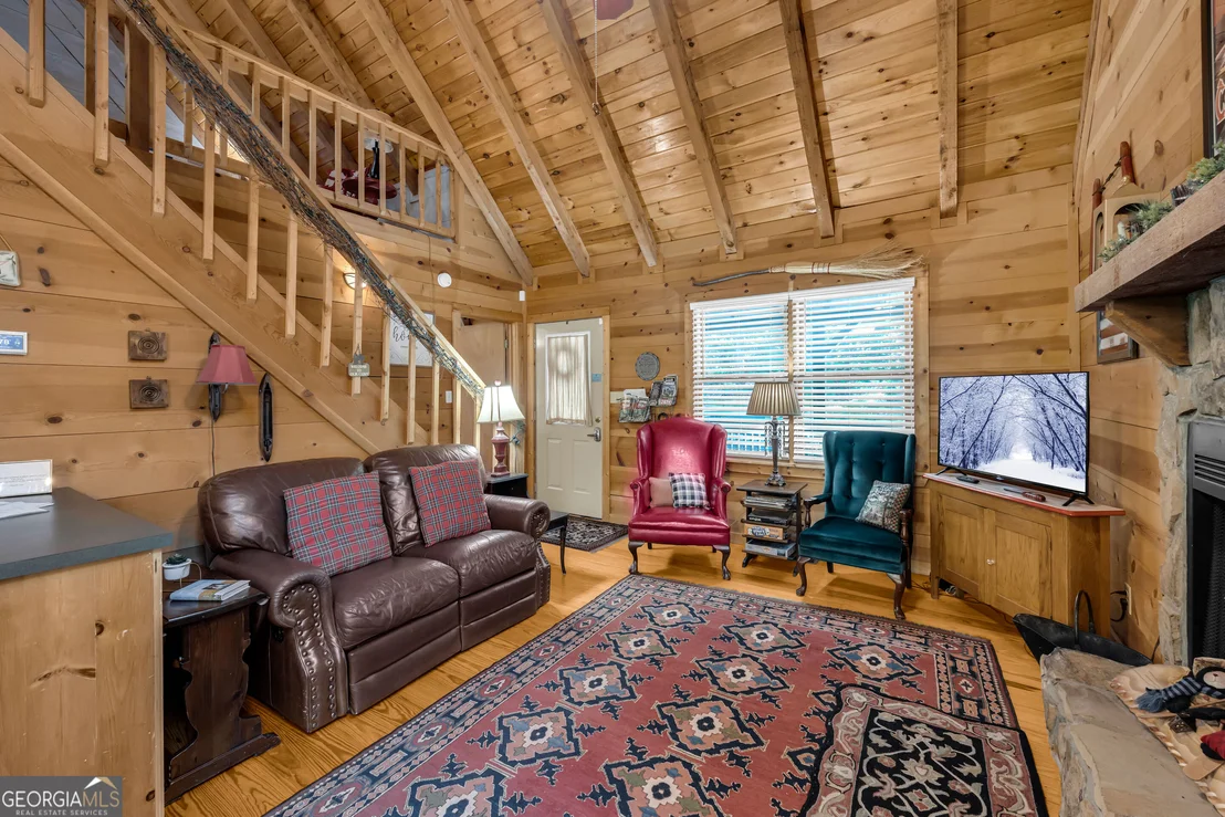 Photo of 445 Skyview Circle
