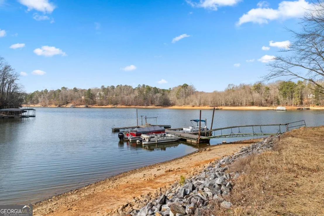 Photo of 5523 Mount Shores Circle