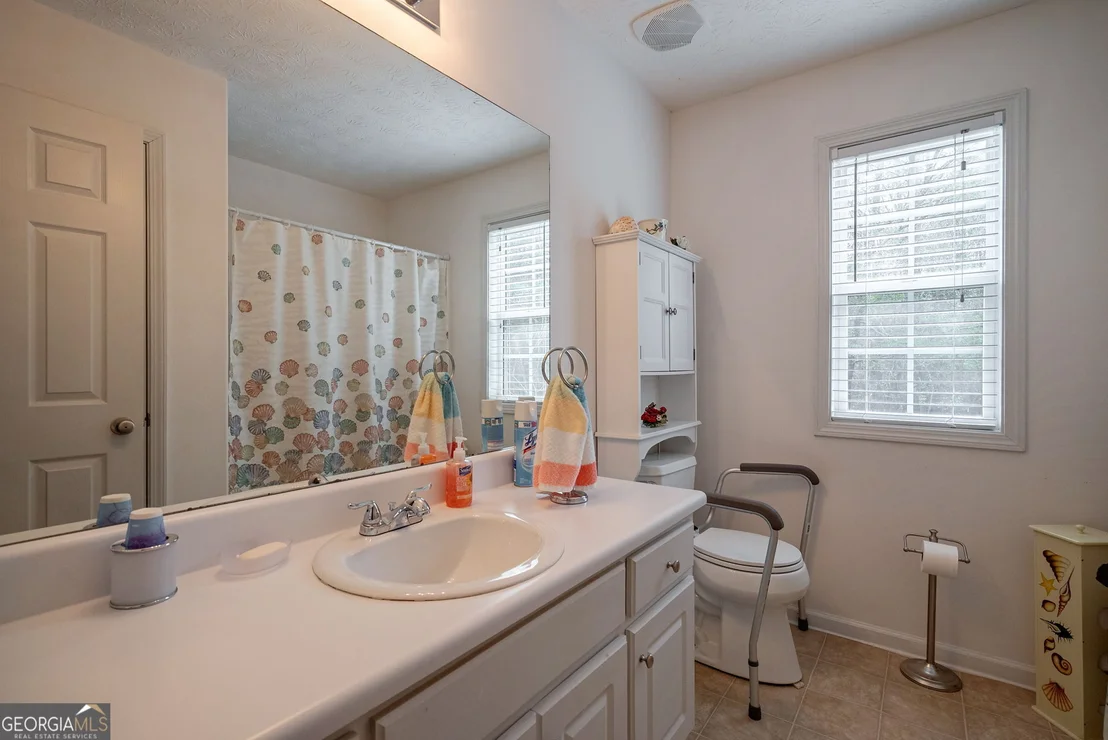 Photo of 1415 Blanding Way