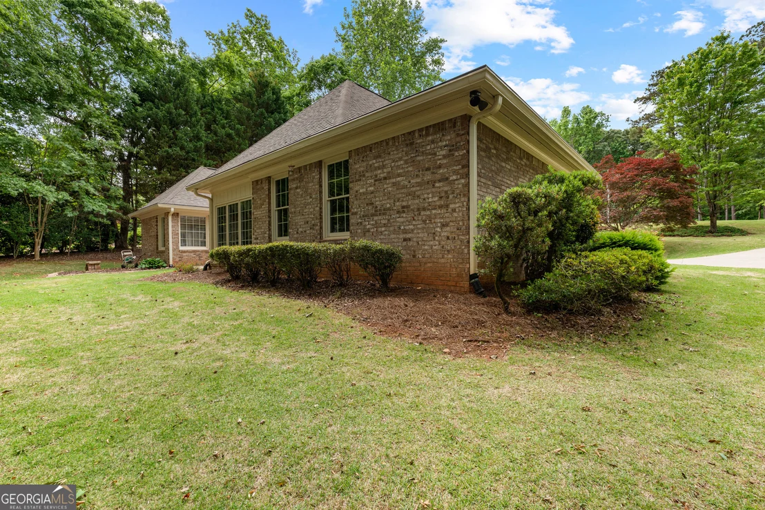 Photo of 101 Ridgeview Drive