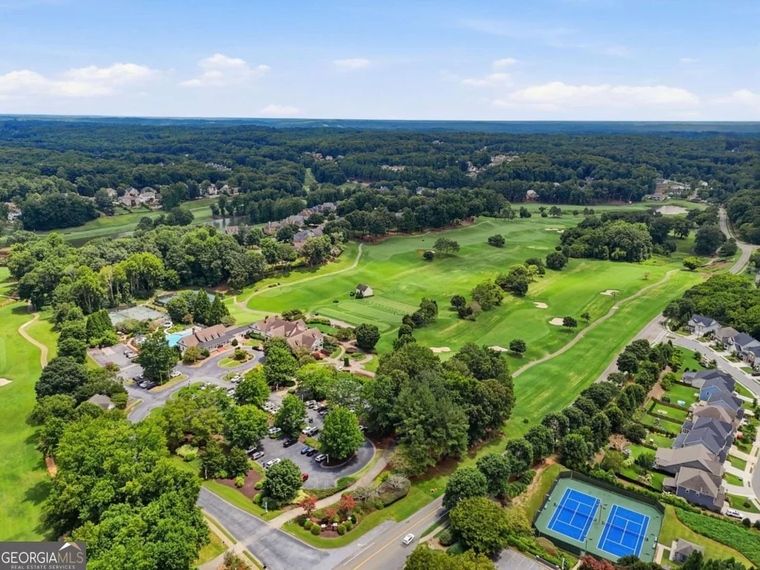 Photo of 214 Glenbrook Lane