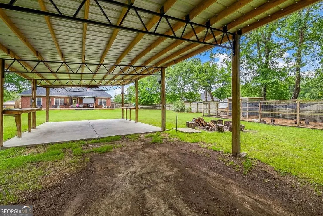 Photo of 116 Penny Lane