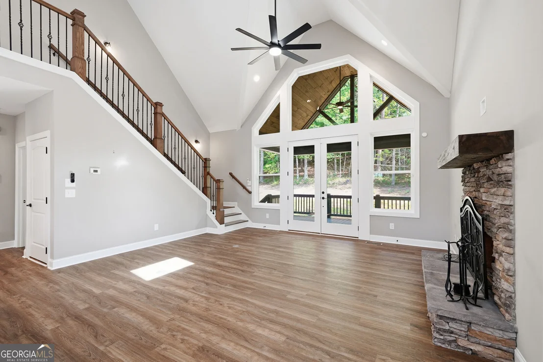 Photo of 396 Greenfield Road