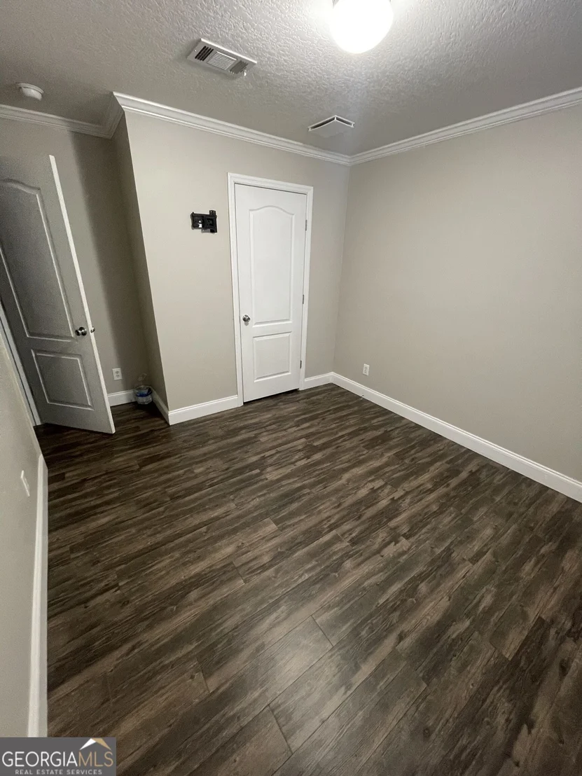 Photo of 14 Redwood Circle