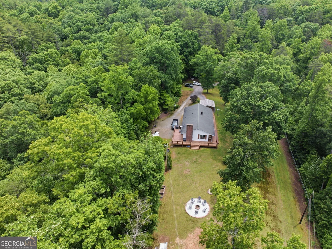 Photo of 305 White Mountain