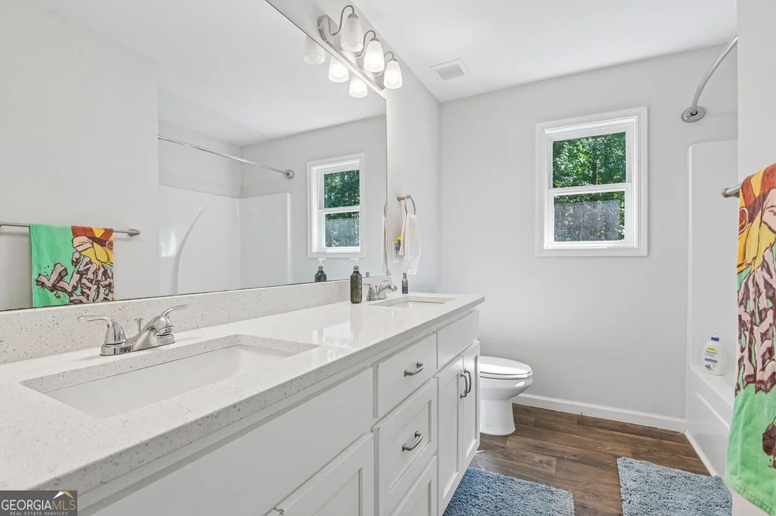 Photo of 512 Clinton Drive