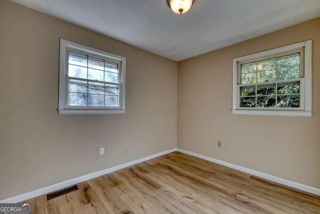 Photo of 110 Johnson Road