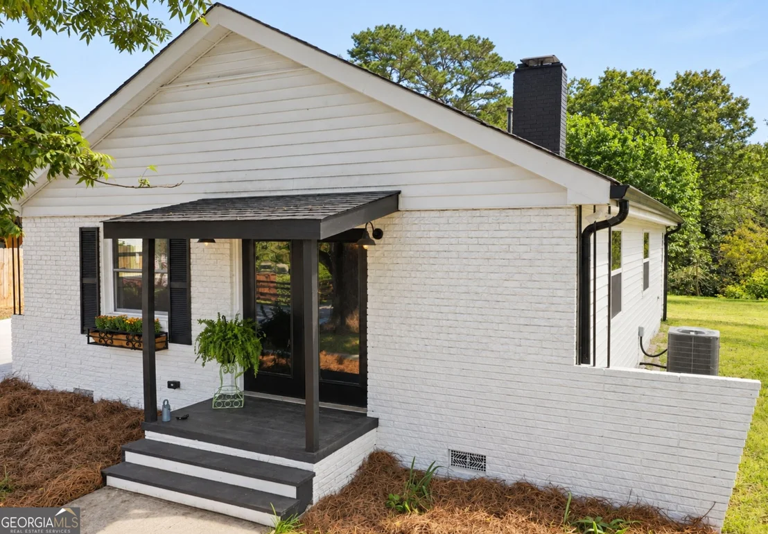 Photo of 152 Eastside Drive
