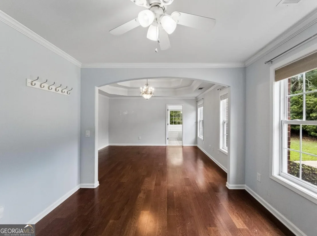 Photo of 210 Lexington Circle