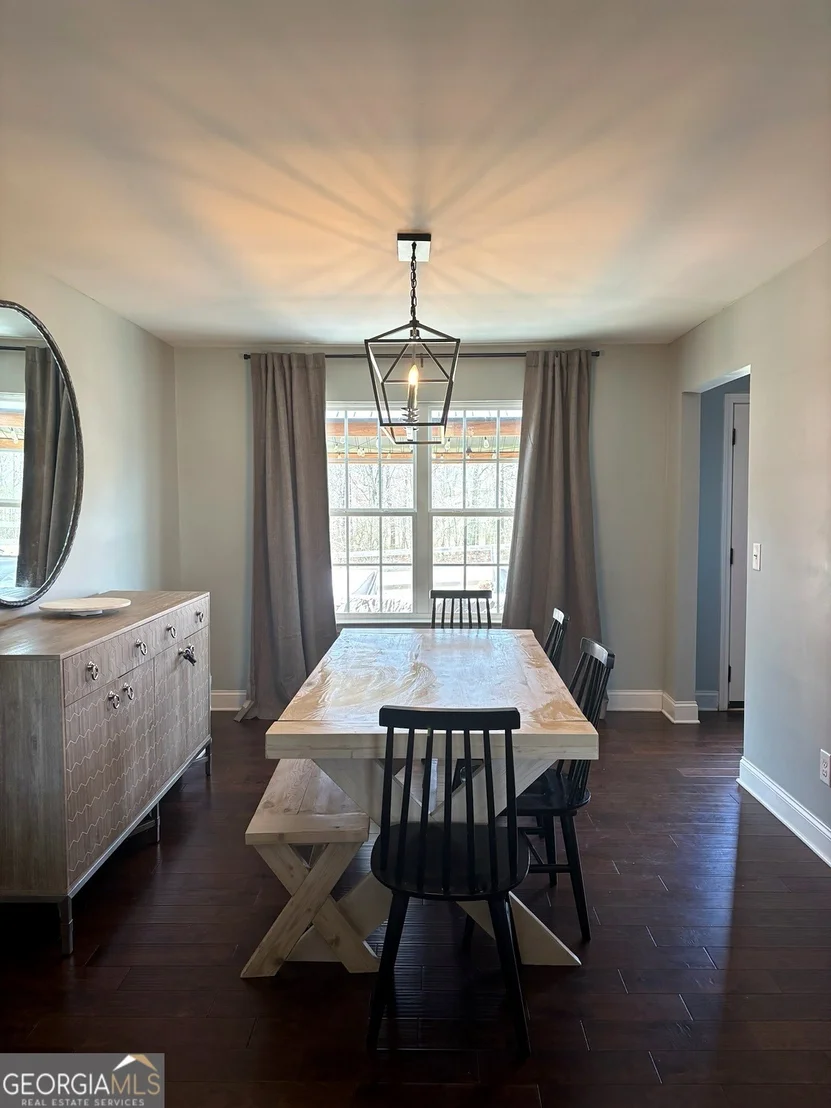 Photo of 8233 Mountain Glen Drive