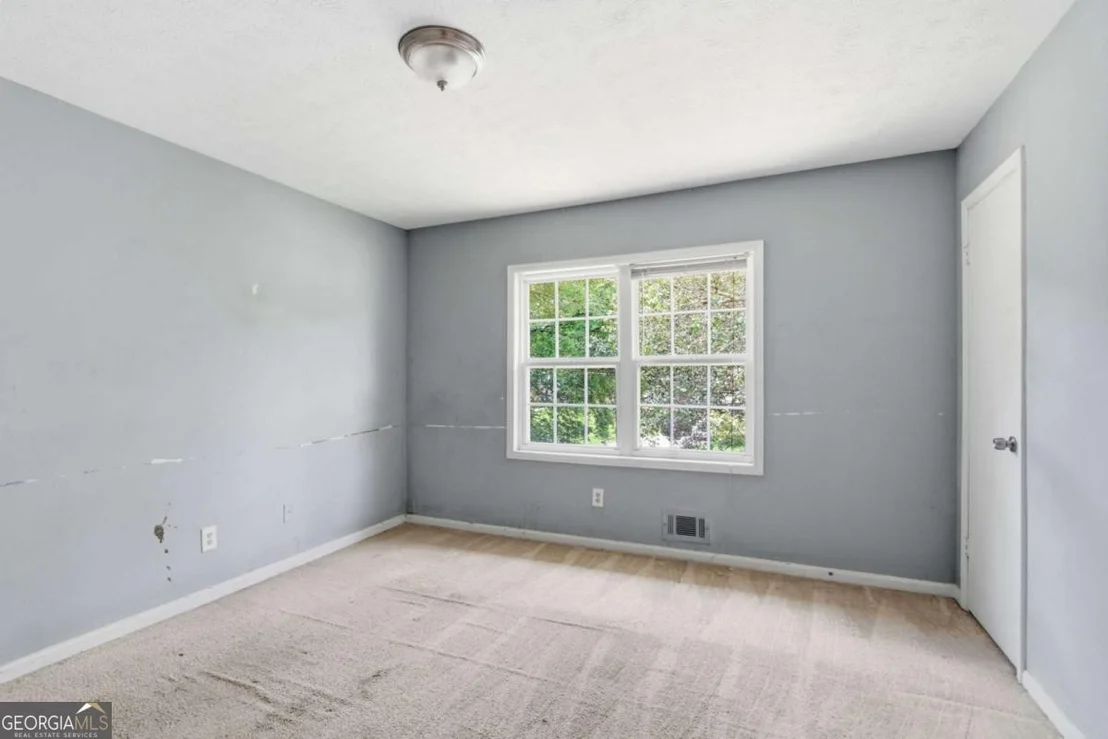 Photo of 1614 Devon Court