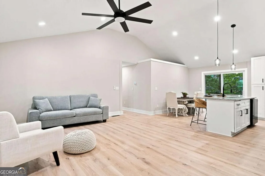 Photo of 283 Ash Circle