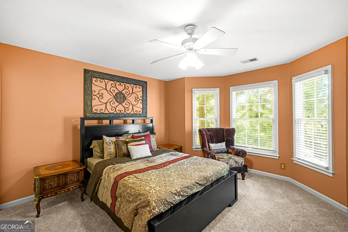 Photo of 990 Autumn Close