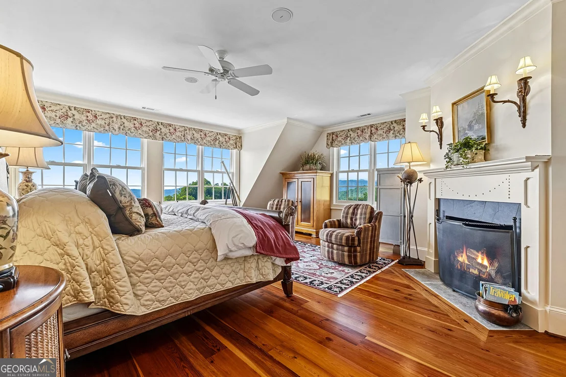 Photo of 630 Waterfall Drive