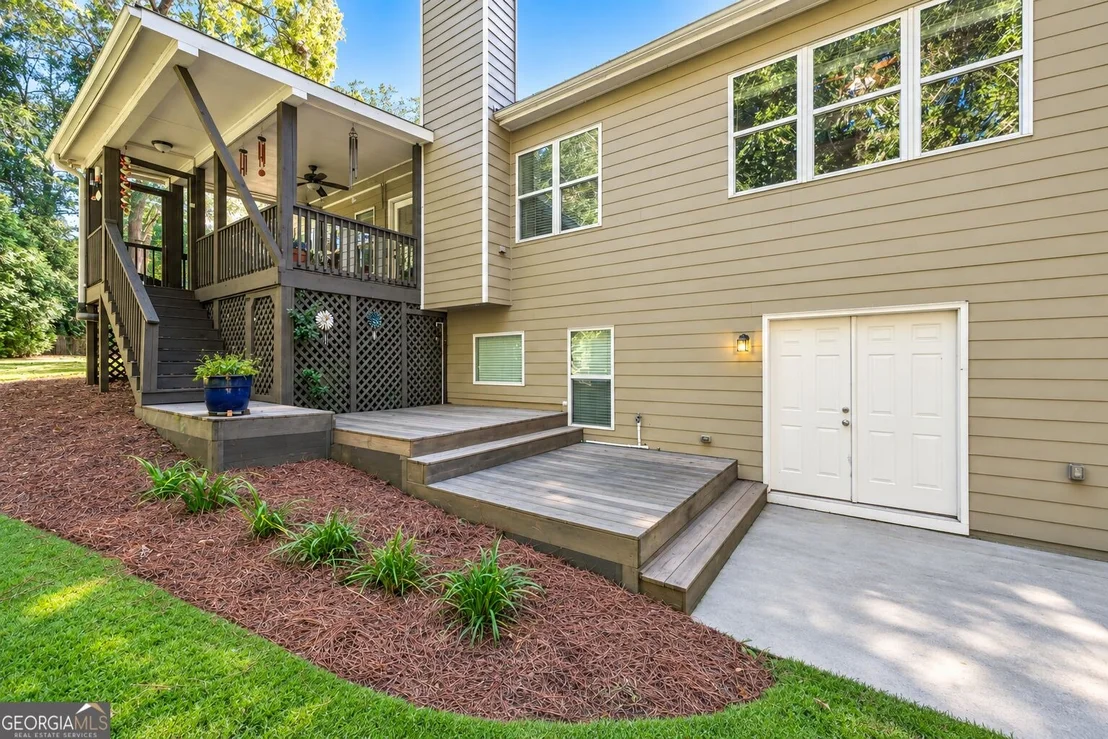 Photo of 833 Caleb Drive