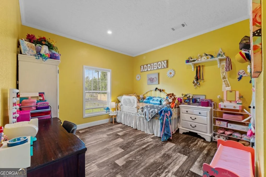Photo of 302 Middleton Road