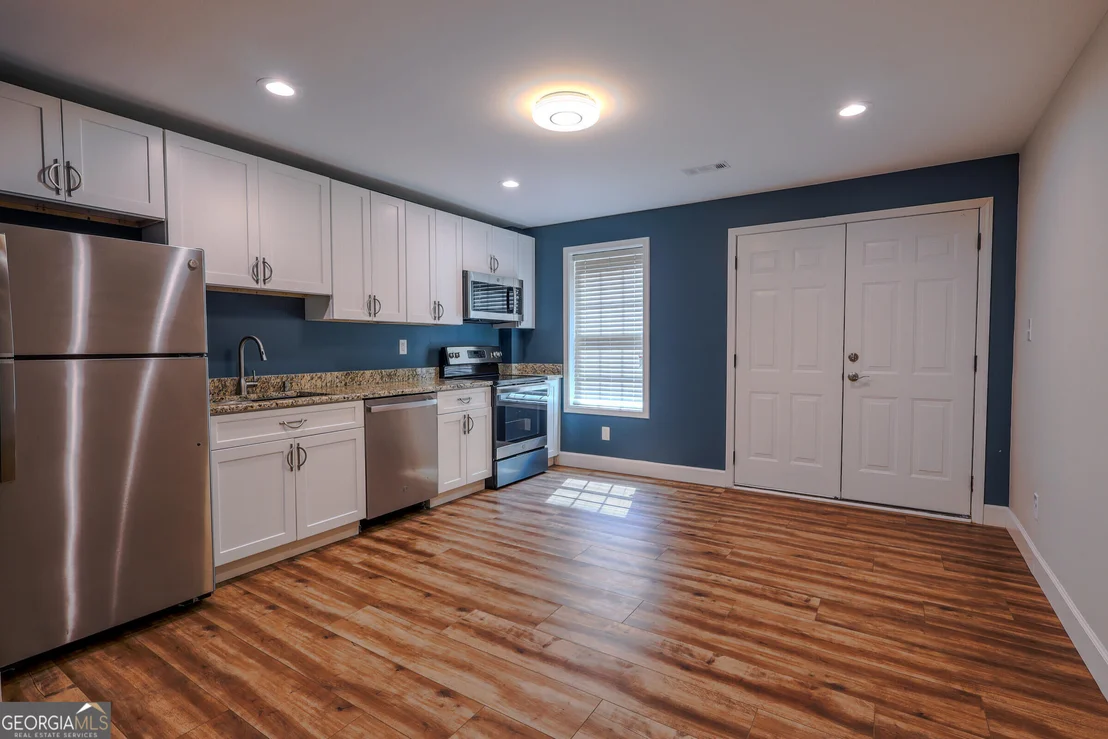 Photo of 100 Chapman Oak Drive