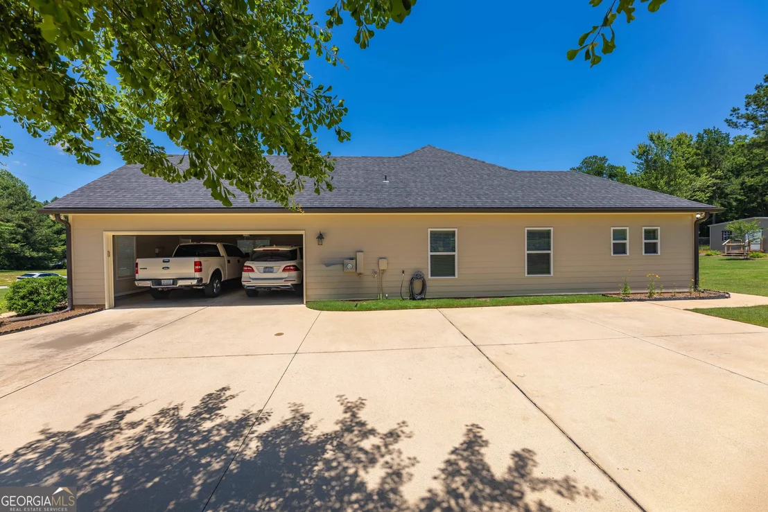 Photo of 178 Arrowhead Drive
