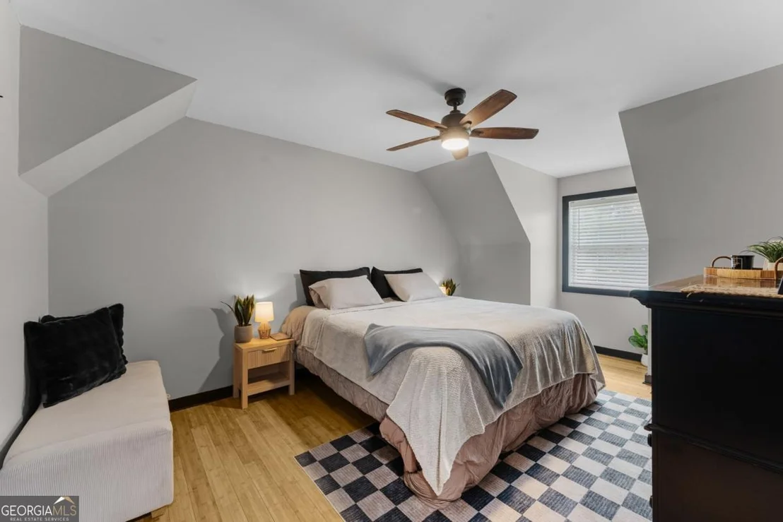 Photo of 100 Live Oak Circle
