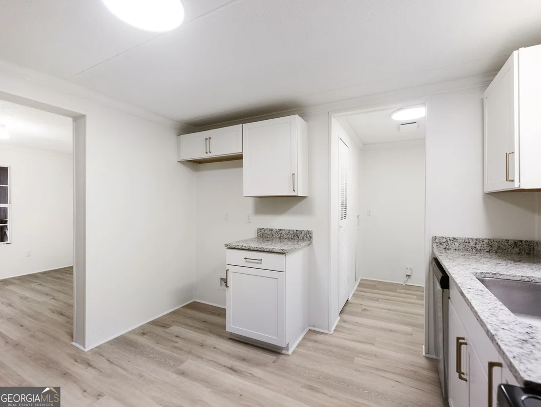 Photo of 1114 Neal Road