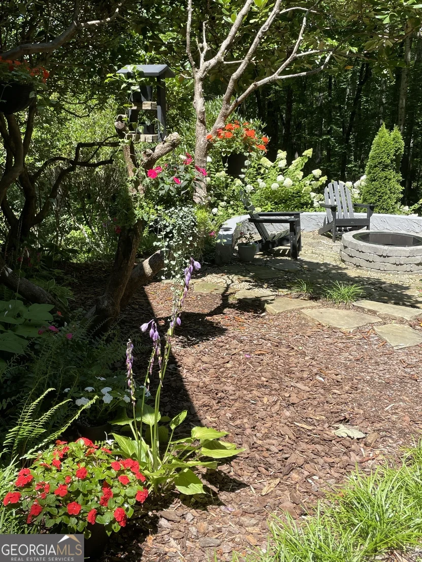 Photo of 499 Ridgepole Drive